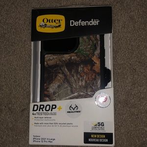 iPhone 12 Pro Max Otterbox